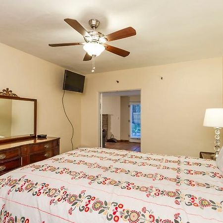 Encanto Bungalow Финикс Стая снимка